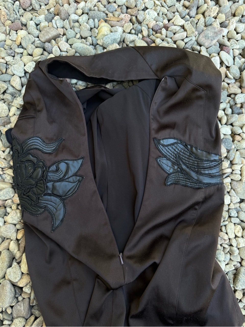 Karen Millen Dark Brown Midi Dress with Faux Leather Floral Embroidered Waist - Picture 10 of 12